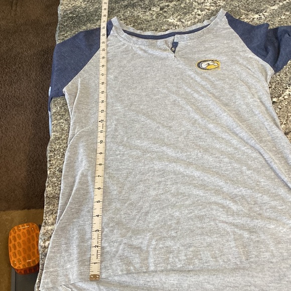 UC Davis Women’s Button Neck Henley size M​ - Picture 5 of 9